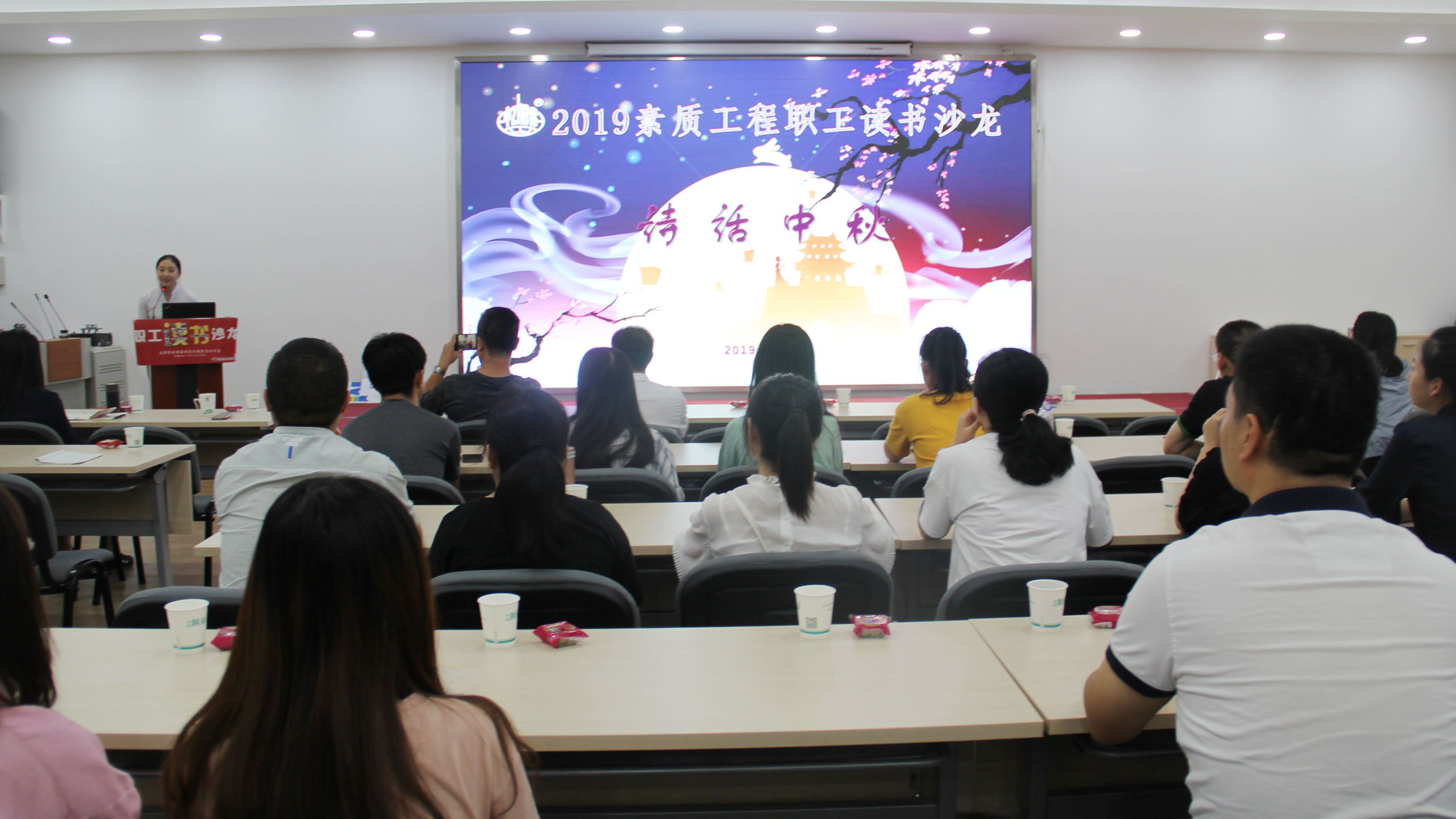 大場景.jpg 大場景.jpg